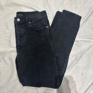 Denim Forum Aritzia The Yoko High Rise Slime 28L Size 26 Women’s Black Jeans